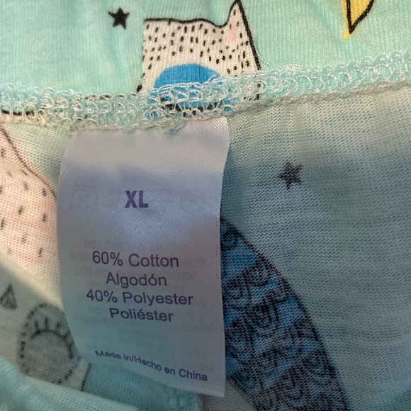 PNAEONG Women’s Pajama Set - Sleepwear Tops with Capri Pants Size XL. New - Picture 7 of 7